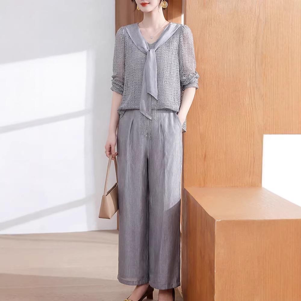 Elegant Spring Suit: Stylish and Loose Two-Piece Set for Middle-Aged Women, Perfect Gift for Mother's Day