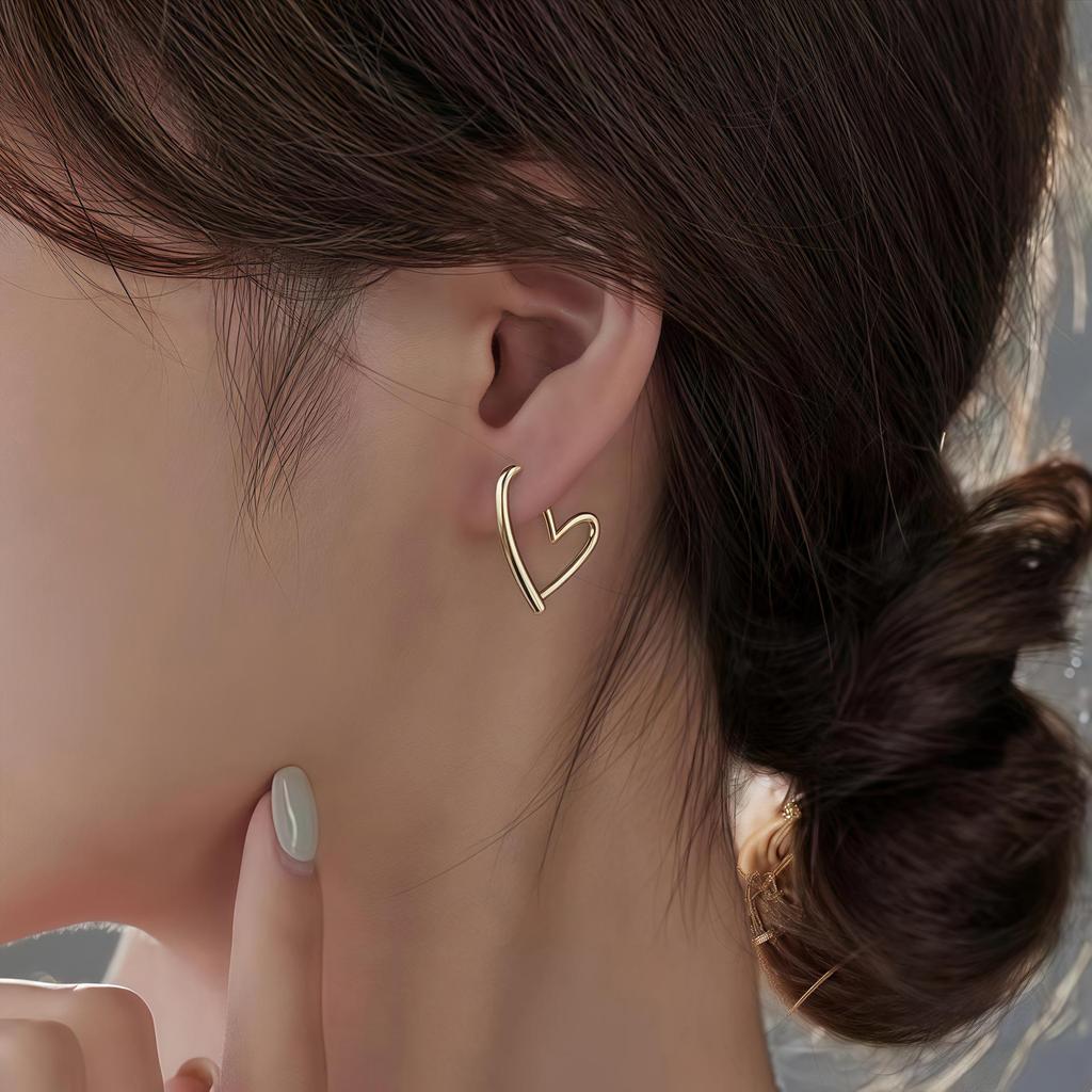 Unique Heart-Shaped Hollow Stud Earrings: Fashionable, Versatile, and Exquisite Design for Women