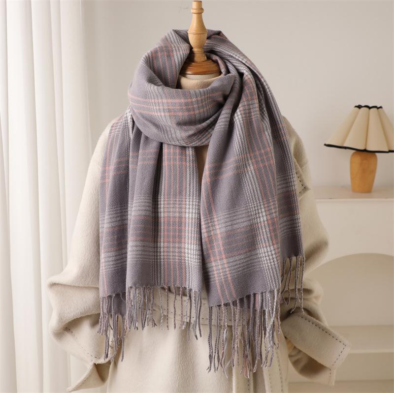 Women'S Vintage Plaid Scarf - Geometric Pattern, Warm & Stylish Winter Accessory, Versatile for Casual or Formal Outfits Perfect for Fall and Winter