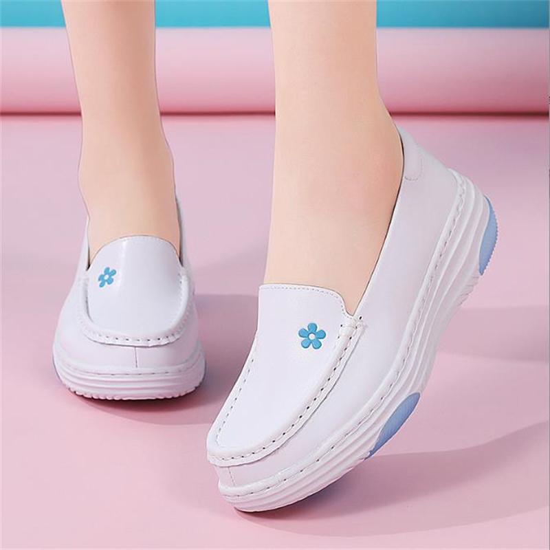 Fashion Women Genuine Leather Wedges Casual Shoes Loafers Soft Nurse Work Shoes Breathable Comfortable Non-slip White Nursing Shoes
