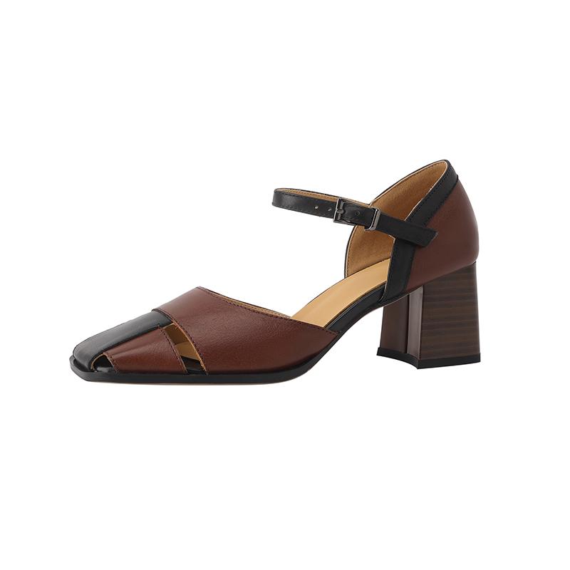 2024 Nové jarní dámské lodičky Lakovaná kožená obuv pro ženy Obuv s hranatou špičkou Masivní podpatek Jednoduché vysoké podpatky Mary Janes Pevné boty