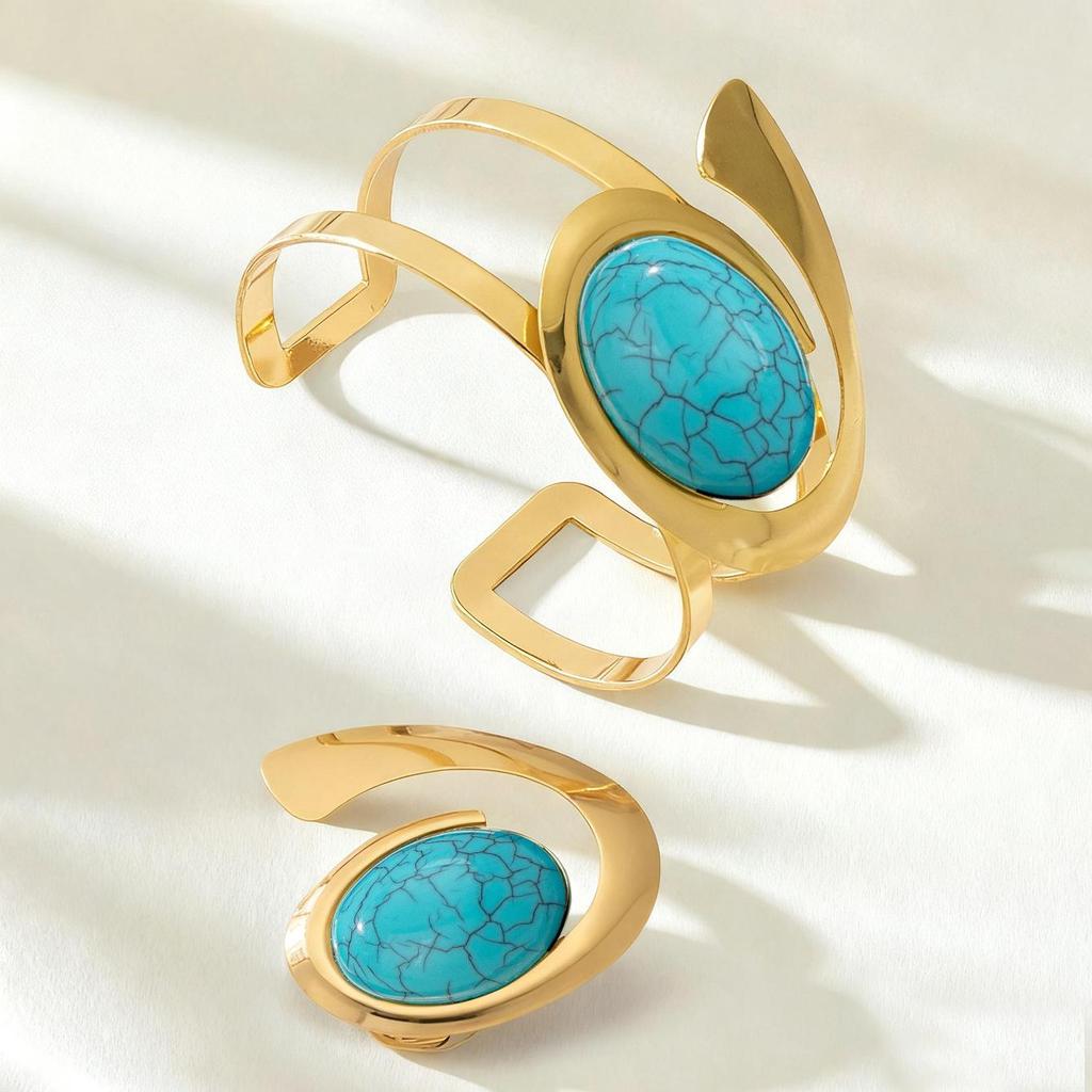 Exaggerated Pearl Spiral Bangle & Ring Set - Stylish and Unique Jewelry Design