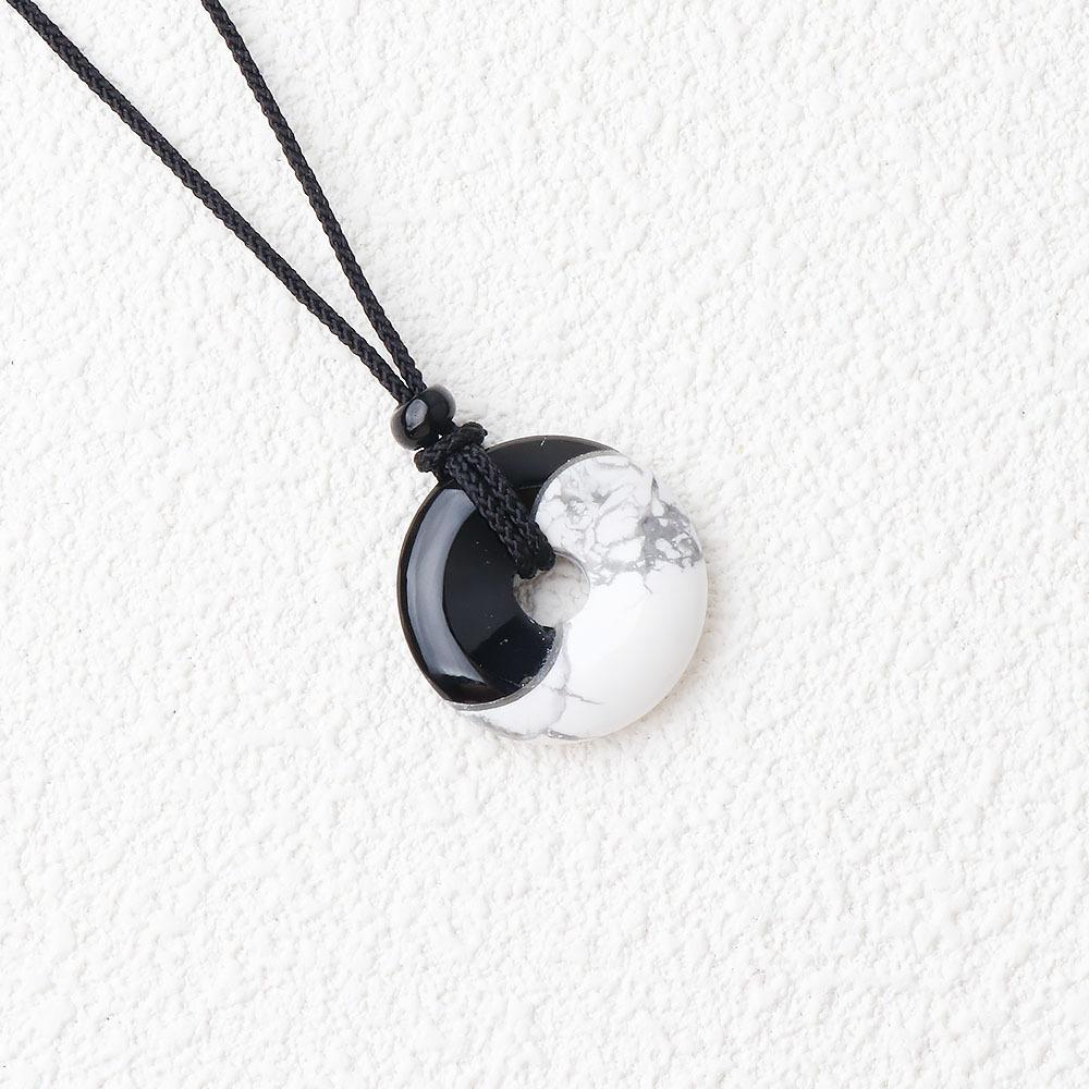 Natural Stone Yin Yang Chinese Symbol Black Obsidian White Turquoise Splicing Gemstone Taichi Safety Amulet Hanging Decor