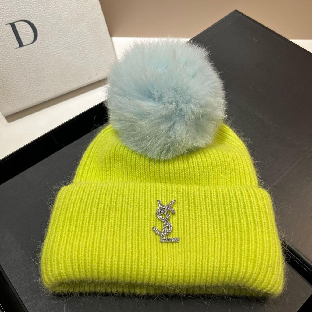 Paris Star Fox Hairball Plush Knitted Hat Women'S Winter Cold Northern Warm Rabbit Hair Ear Protector