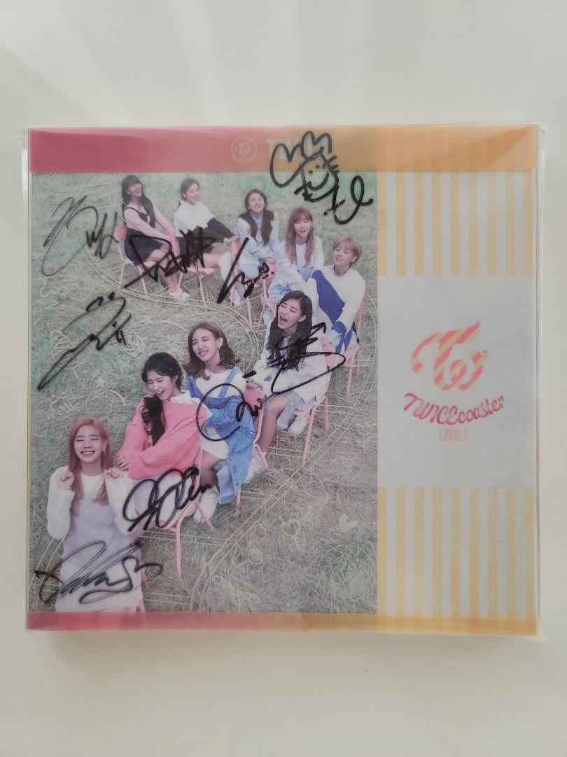 

[ВИКОРИСТАНО] Альбом з автографами TWICE TWICEcoaster