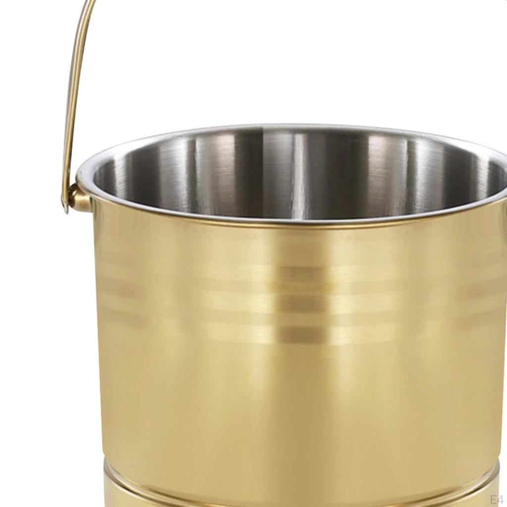 Beverage Chilling Container for Ice with Heavy Duty Design 1.6L Family Gatherings