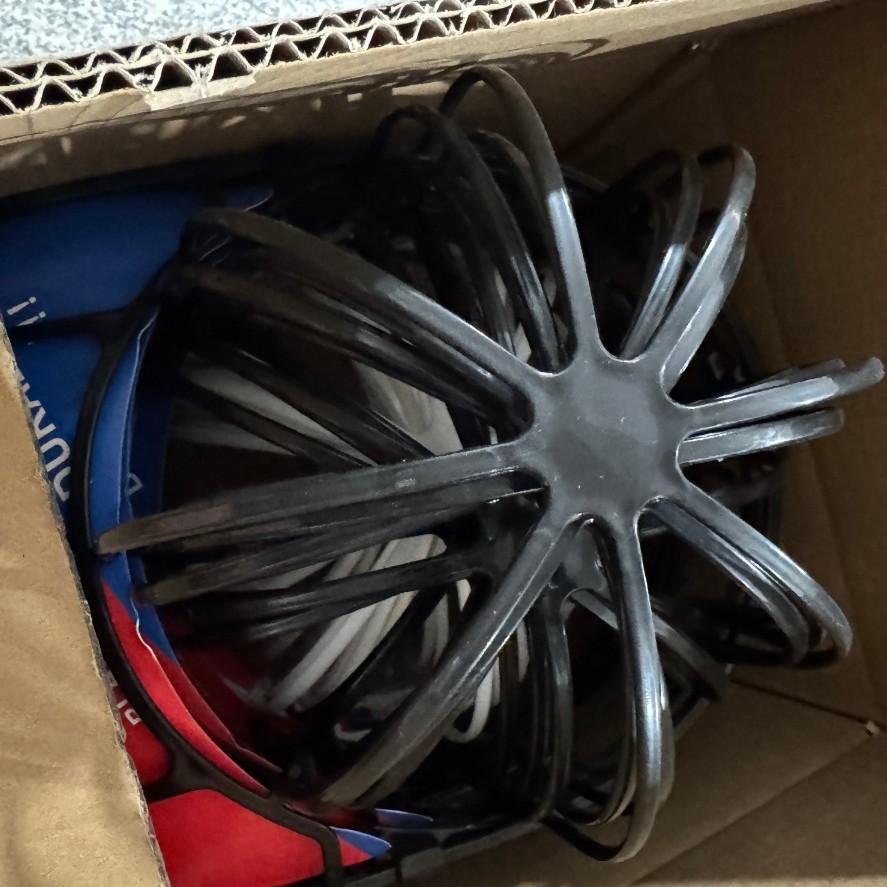 

1pc Plastic Baseball Cap Washer, Anti-deformation Cap Holder, Protective and Shaping Inner Support Cap Clip, Holiday Gift