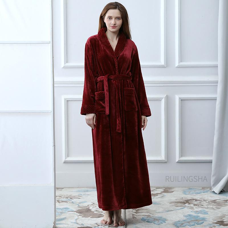 Thickened Flannel Robe: Warm Coral Fleece Bathrobe for Couples - Men's & Women's Plus Size Zipper Nightgown