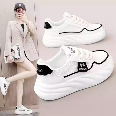 2024 Novo Verão Malha Sapatos Brancos Pequenos Femininos Explosivos Originais Plataforma Sapatos de Pão Estudante Versátil Casual Esportes Sapatos de Skate