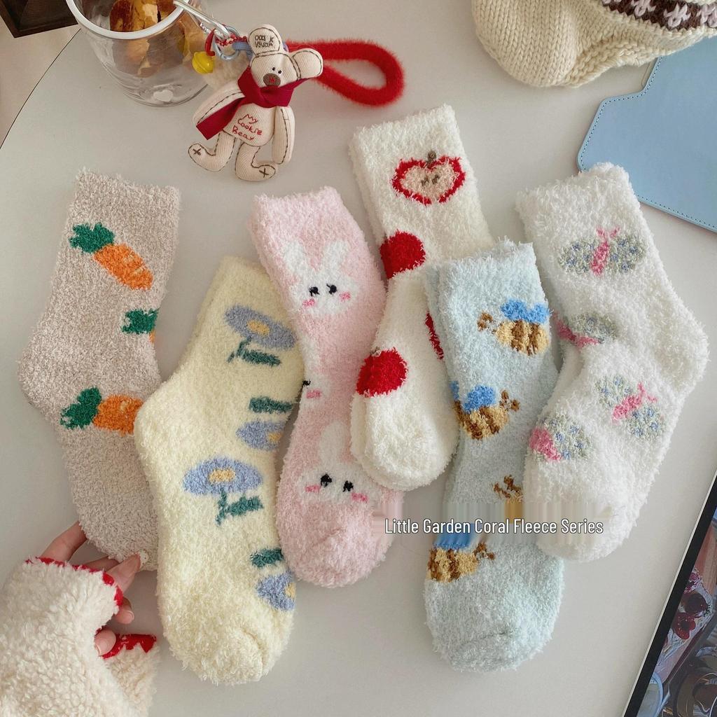 Cozy Plush Coral Velvet Socks: Women's Thick Fluffy Winter Warmers for Home & Sleep