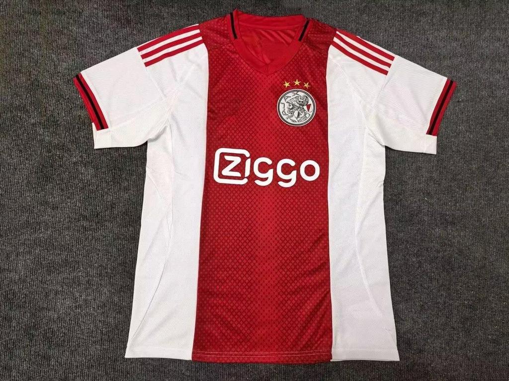 Ajax Seizoen 2025/26 Bal - Henderson, Brobbey, Bergwijn, Zierkzee, Alvarez (Thaise Versie)