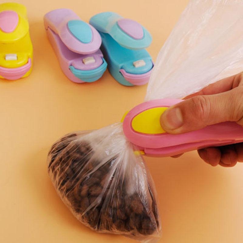Mini Home Portable Seal Vacuum Food Bag Sealer Packaging Machine Kitchen Tool