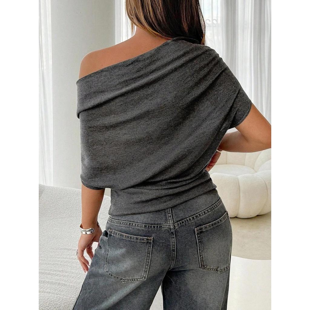 Summer New Women's T-shirt, Sexy Slim One Shoulder Bat Sleeve Top for Foreign Trade