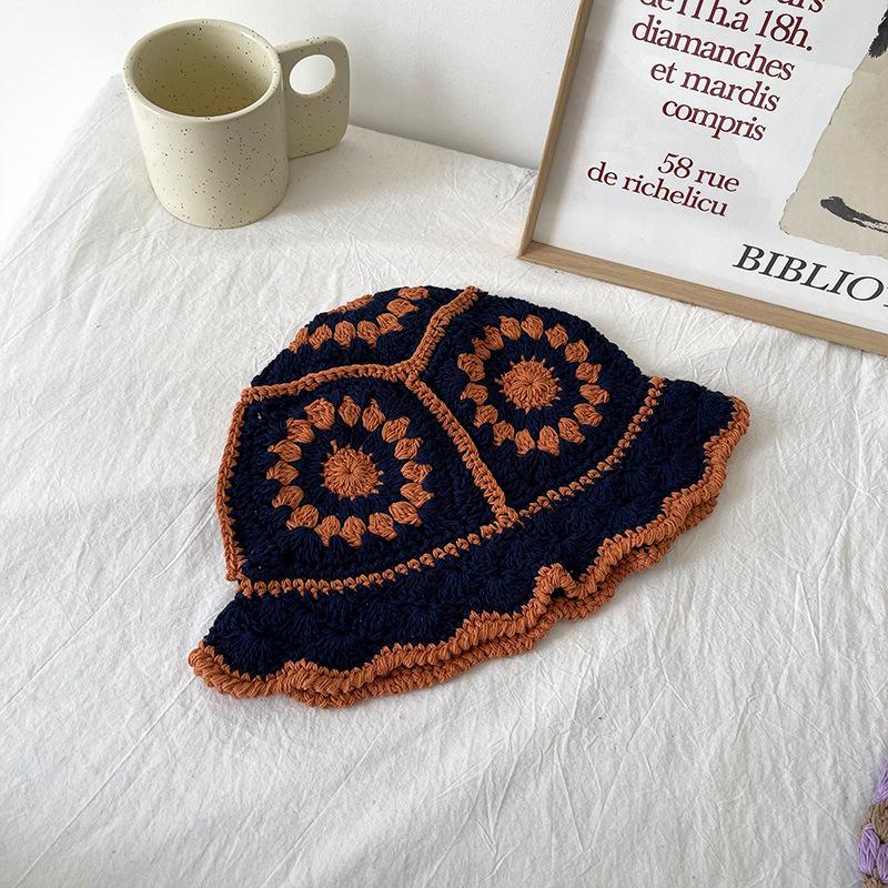 Japanese-style Sweet Hollow Floral Embroidered Knitted Hat for Women, Autumn and Winter, Warm and Versatile Woolen Fisherman Hat for Students, Trendy