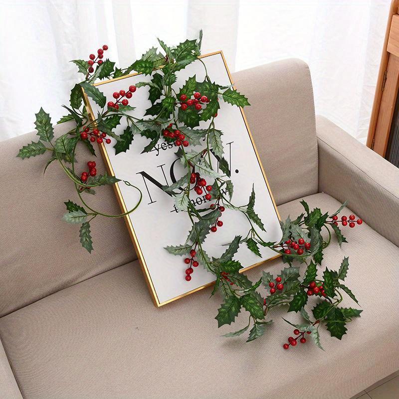 Christmas Garland Red Berry Green Garland 78.74 Ft Artificial Christmas Red Berry Flower Vine Winter Holly Leaves Outdoor for Fireplace Home Decor