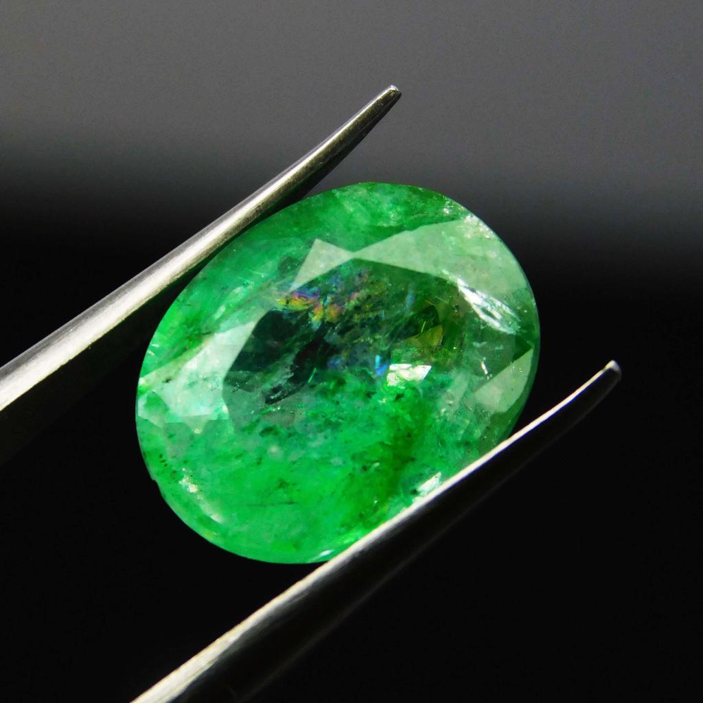 Natural Green Emerald Loose Gemstone Colombian 7 Ct Oval Cut for Jewelry Making and Gem Collections
