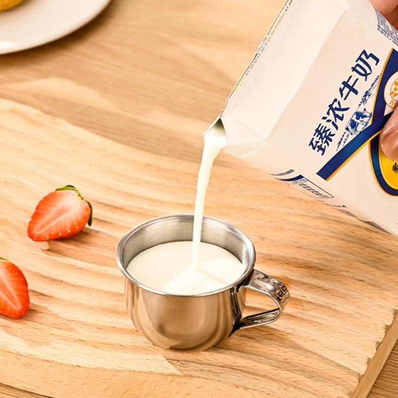 Set aus 4 kleinen 304 Edelstahlbechern, tragbar und leicht zu reinigen, Trinkgeschirr für Küche, Picknicks, Reisen