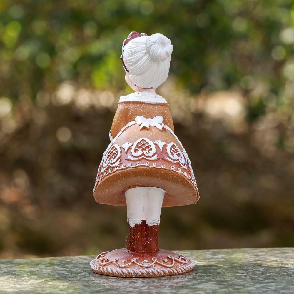 Adorable Cute Santa Claus Ornaments Cartoon Unique Resin Santa Claus Statues Exquisite Christmas Ornament Office