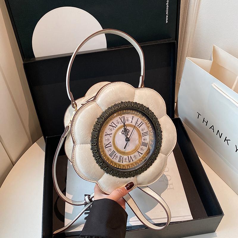 Women's bag fashion personality clock messenger bag European and American creative clock shape three-dimensional portable shoulder bag