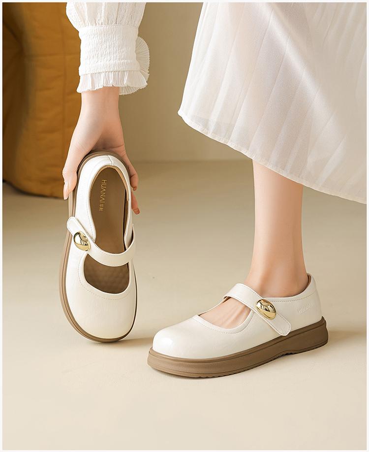 Black Small Leather Shoes for Women In Spring and Summer 2026, New British Style Thick Soled Gold Bean JK Mary Jane Shoes, Soft Soled Women's Shoes