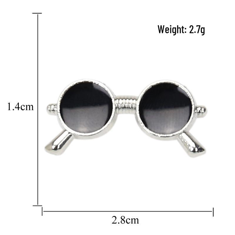 Trendy Creative Sunglasses Brooch for Students, Versatile Alloy Design with High-End Oil-Drop Finish