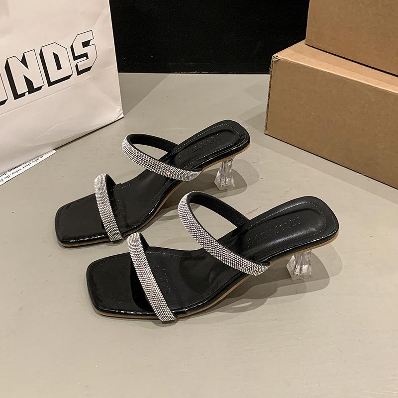 French Small Sandals To Wear Outside 2025 Summer New Niche High-end Rhinestone Thick Heels High Heels Fairy Word