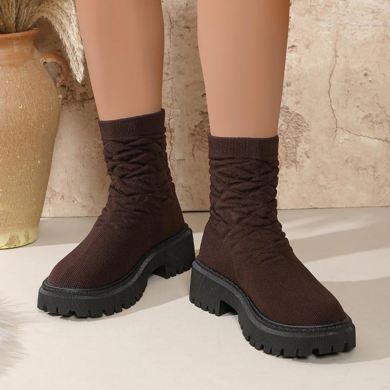 Large size fashion boots women's autumn and winter new elastic fly-woven thick-soled socks boots casual versatile Martin boots