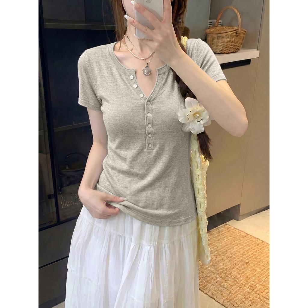 Light Blue Ice-feeling Thin Knitted Henry Half-open Button Short-sleeved Women's Summer Fresh White Gentle Wind Knitted T-shirt Top