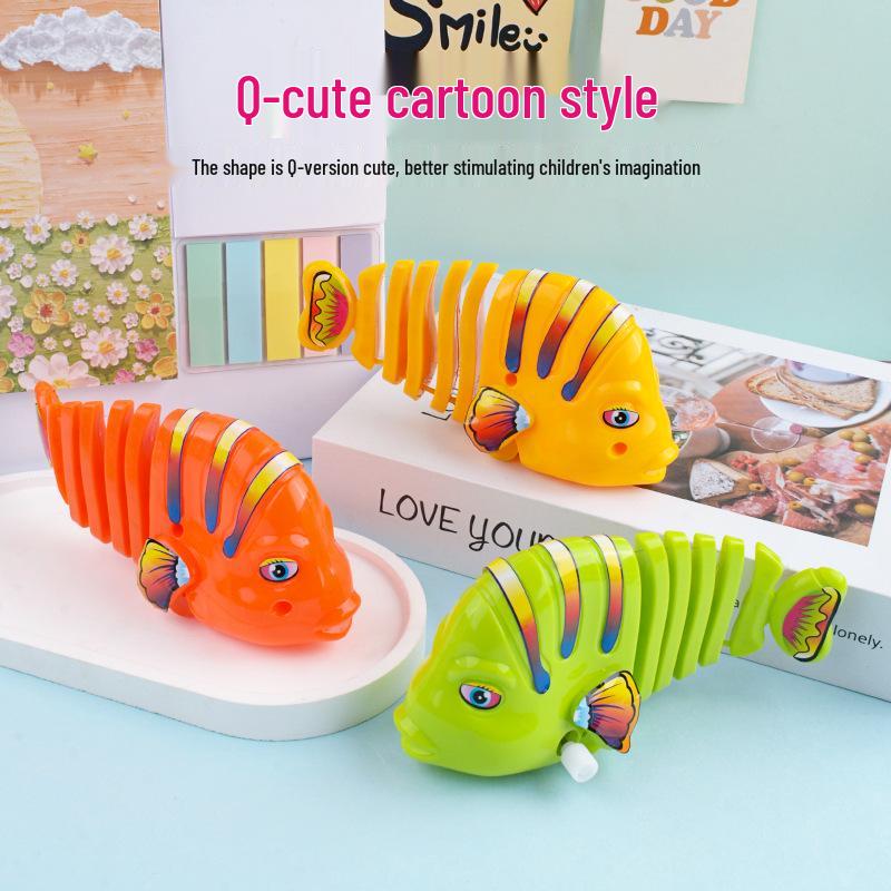 Wind-up Wiggling Fish Toy for Children - Fun Spring-powered Cartoon Animal Gift.