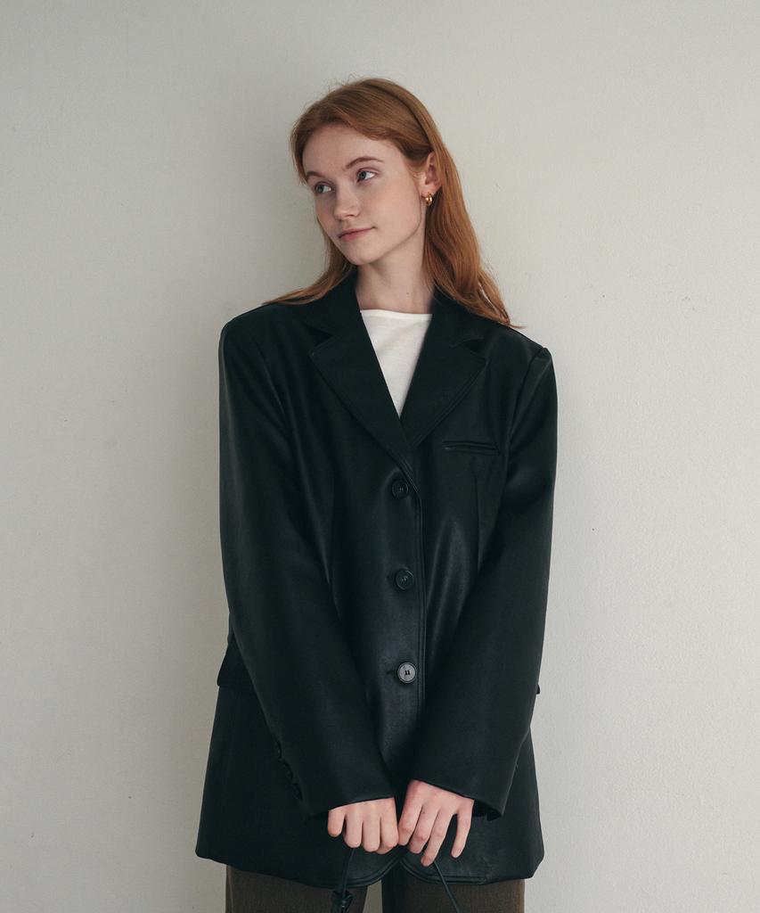 Loeil Oversized Single Leather Jacket - Black
