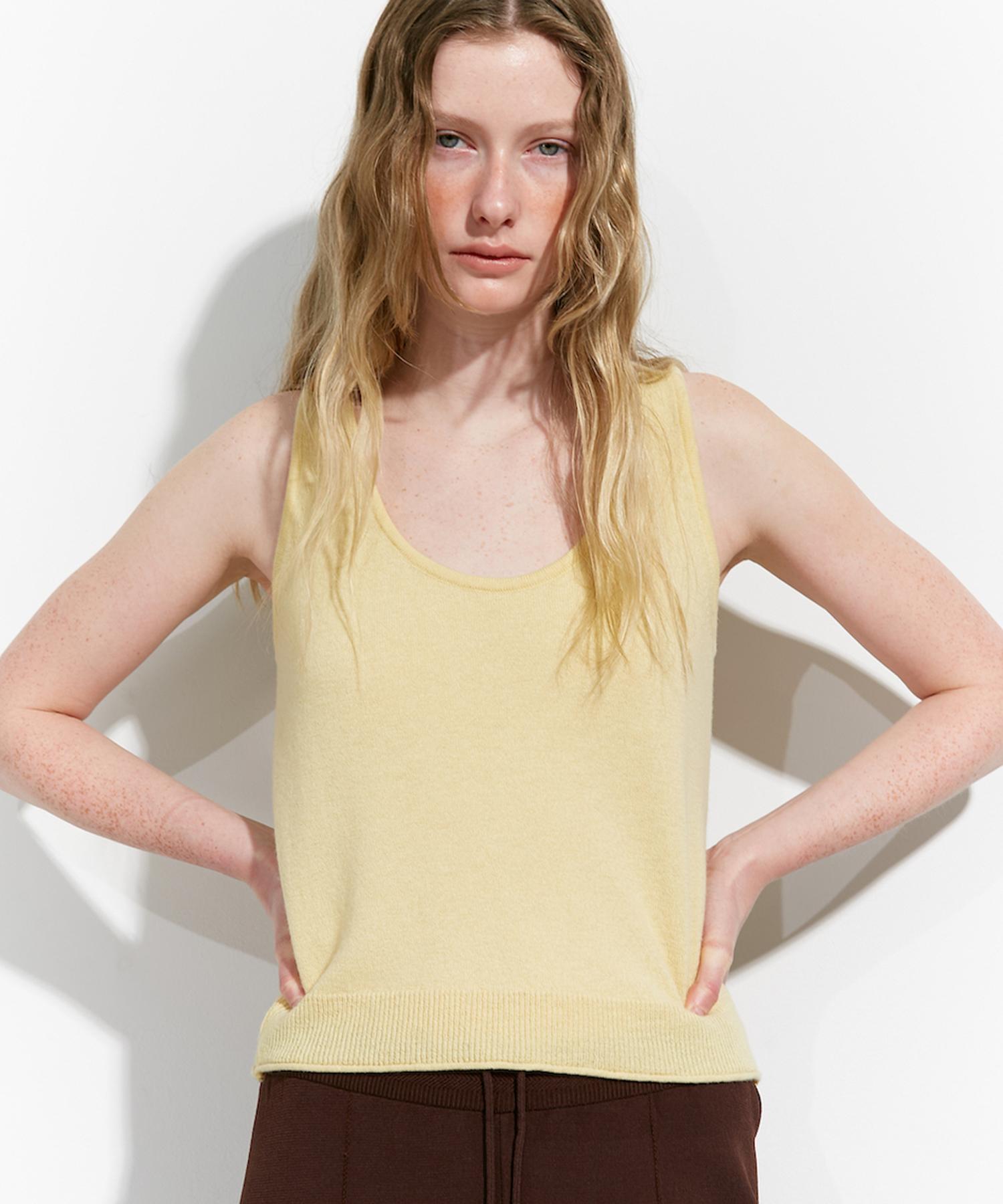 Maggie Essential Wool Sleeveless (Yellow) Yellow