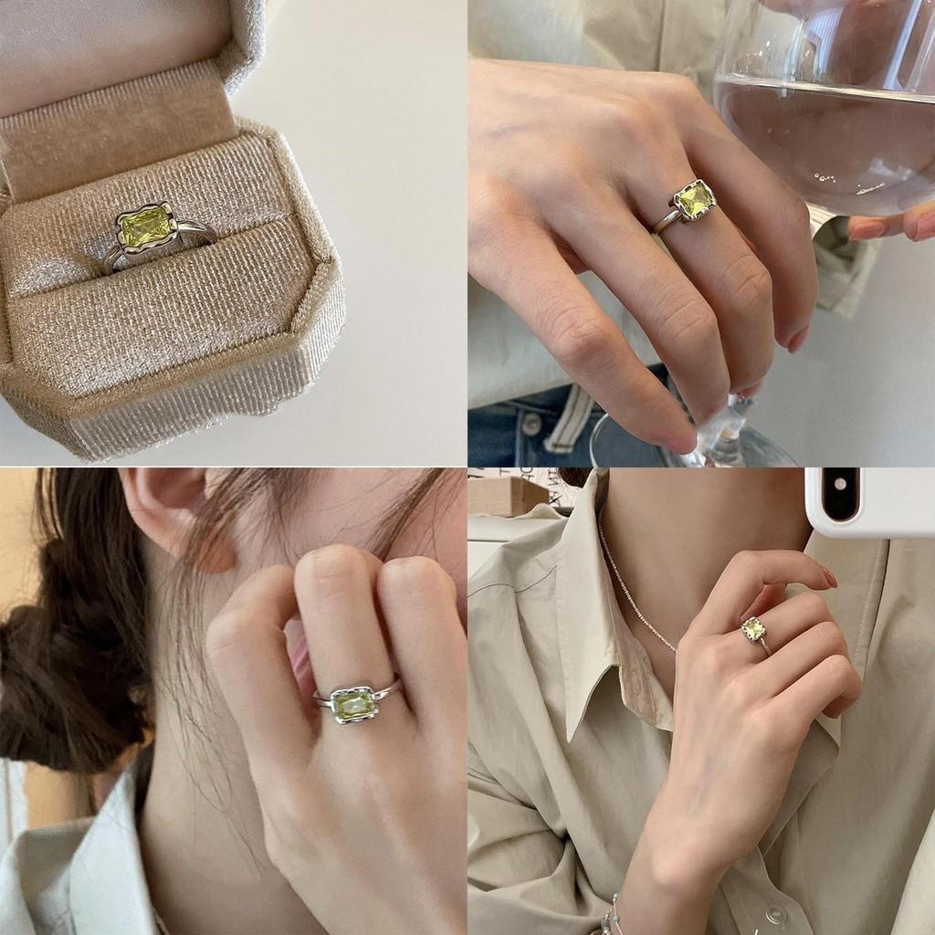 Elegant Geometric Green Grape Copper Ring For Women Ideal For Fashion Individuals Forward
