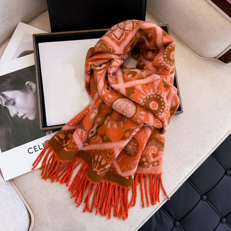 Women's Ethnic Bohemian Shawl: High-End, Thickened, Warm Jacquard Snood Scarf for Autumn and Winter