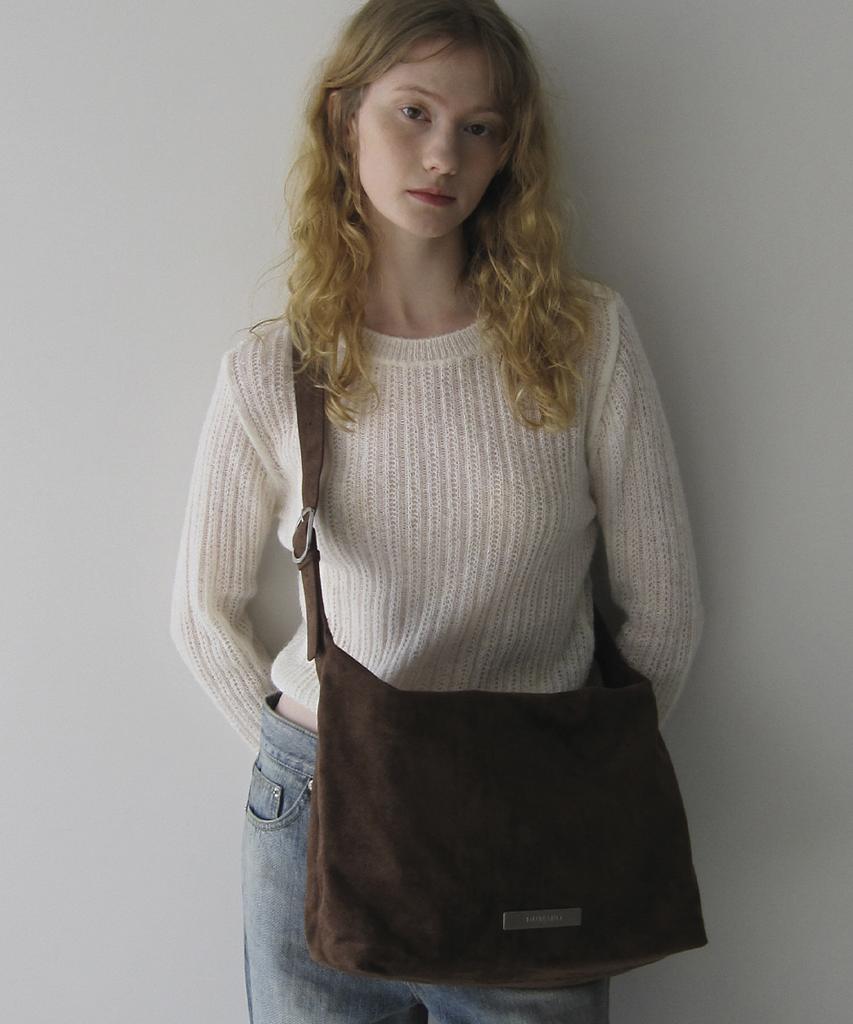Dumaro Paul Crossbody Bag / Coffee (Suede)