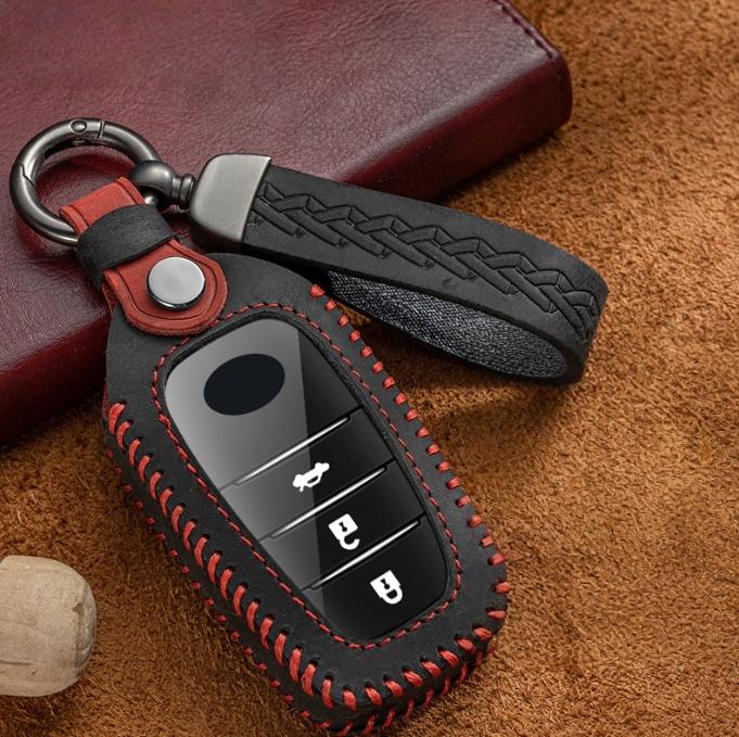 

Кожаный чехол-накладка для ключа для Toyota Corolla SE 2023 Camry 50 55 TLC200 Yaris Land Cruiser Prado150 RAV4 Venza SIENNA A style чёрный