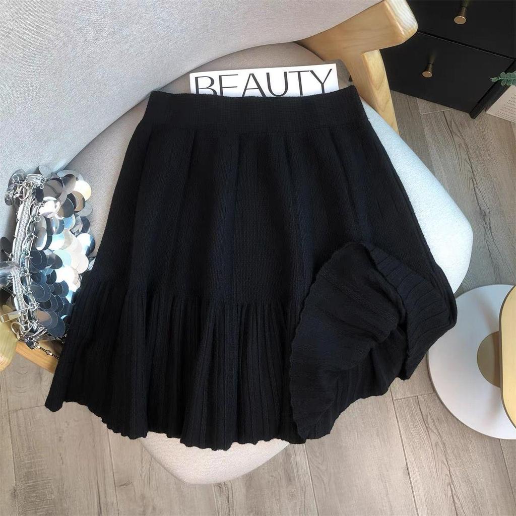 2025 Autumn/Winter Women's High-Waisted Slimming Knit A-Line Ruffle Skirt