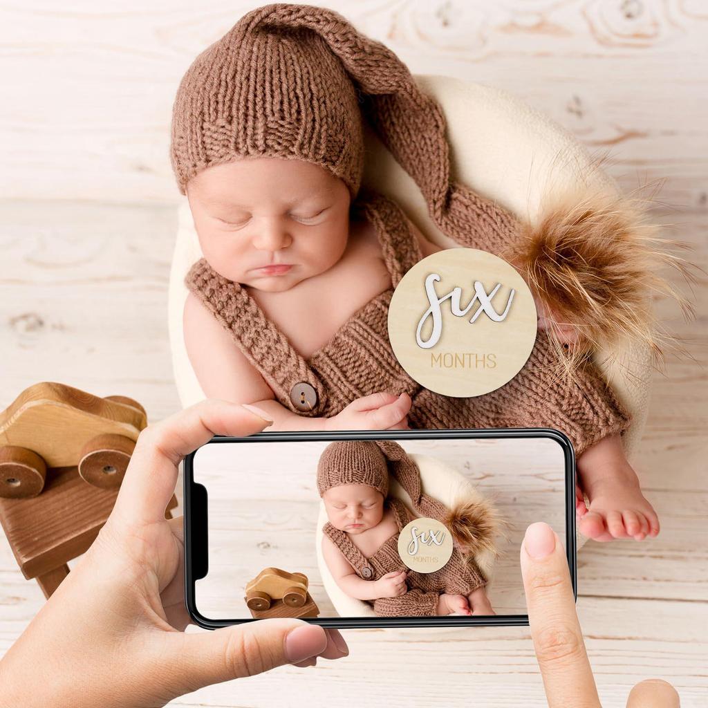 Träkort för milstolpar för nyföddfotografering - Månadsvisa babyrekvisita