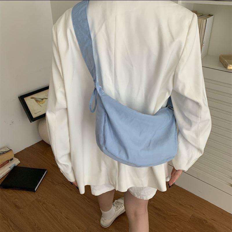 IELGY Ladies Shoulder Pleated Drawstring Canvas Oblique Span Bag, Small Fresh Nylon Solid Color