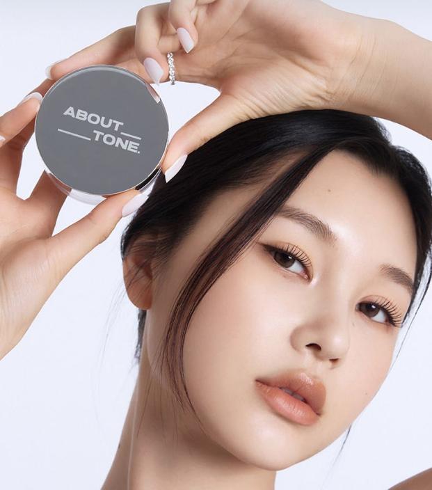 About Tone The Blur Finish Powder 10g – Soft Matte Setting Powder