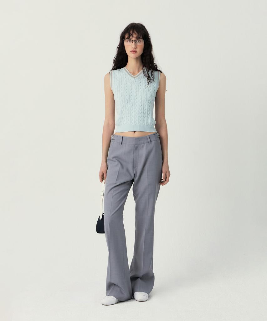 GROVE Koa V-Neck Knit Vest (Blue)