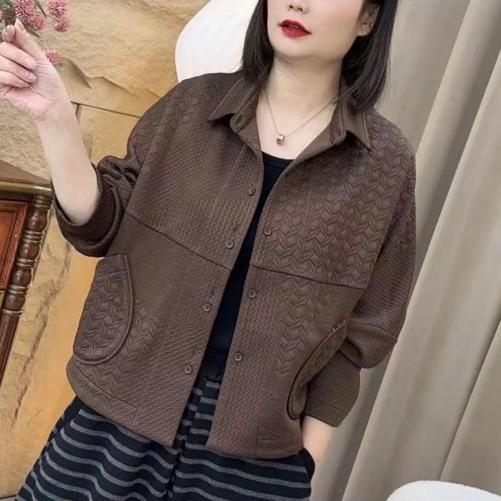 Mom's Versatile Plus Size Long Sleeve Jacket for Spring/Autumn - Stylish, Short, and Trendy for Women Over 50