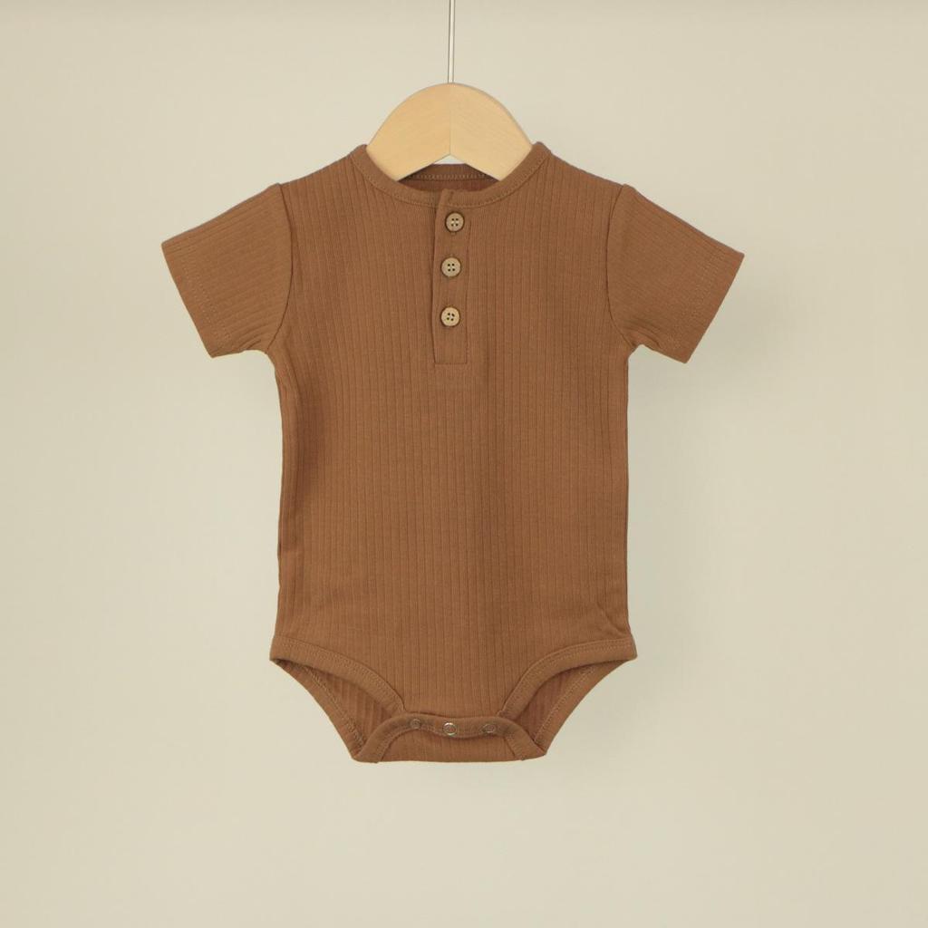 Gerippter Kurzarm-Strampler für Neugeborene - Unisex-Frühlings- bis Herbst-Outfit