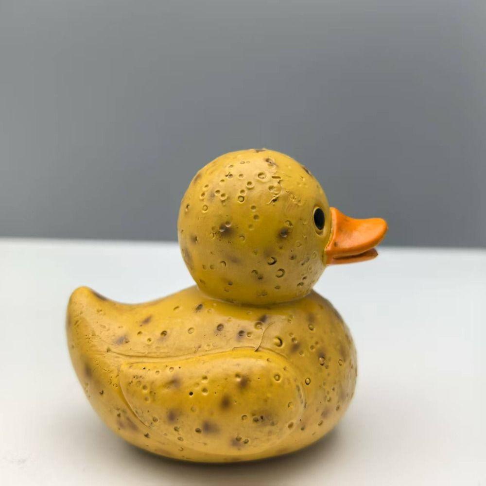 Resin Whimsical Vegetable Duck Ornament Cute Animal Sculpture Micro Landscape Duck Statue  Office