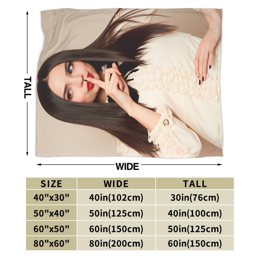 Actor Sofia Carson Blanket Quality Super Soft Bedding Throws Spring Child Bedroom Novelty Bedspread