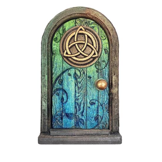 

улица. День Святого Патрика Сказочное украшение на дверь для внутреннего и наружного сада Деревянный миниатюрный гном Эльфийские ворота Сказочный мир Стена ствол дерева Крошечное украшение на дверь A