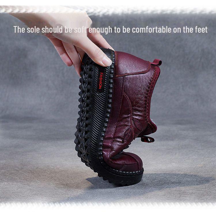 Women's Plus Velvet Winter Boots - Warm, Soft, Non-Slip Old Beijing-Style Shoes for Middle-Aged & Elderly