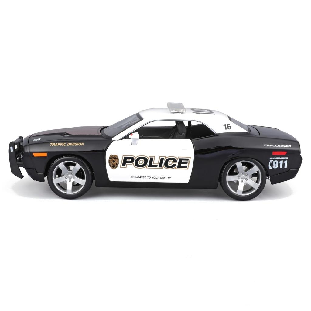 Dodge Challenger Concept Police Scale Diecast Model 31365 (2006, 1/18 Car, Black) [item]