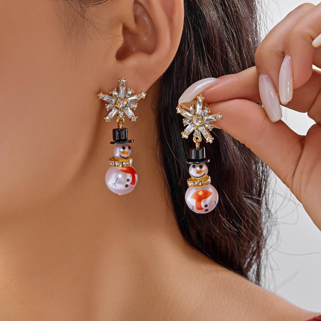 Trendy Christmas Snowman Drop Earrings for Women Light Luxury Imitation Pearl Crystal Snowflake Earrings New Year Party Jewelry