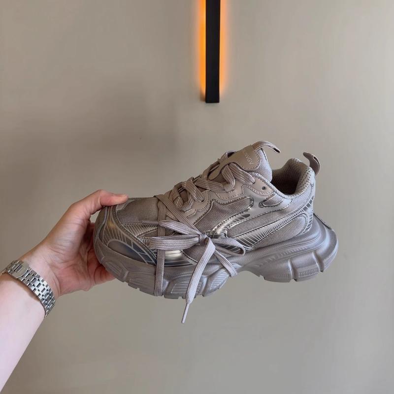 New Platform Casual Sports Shoes Women's Height-increasing Breathable Running Shoes Versatile Pink