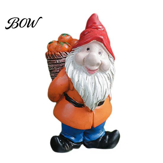 Whimsical Outdoor Garden Decor Mini Gnomes Figurine, Resin Welcome Gnome Statue, Small Handcrafted Ornament Dwarf for Fairy Garden, Flower Pot,